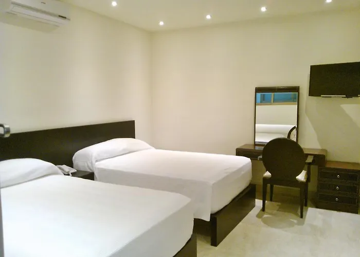Hotel 770