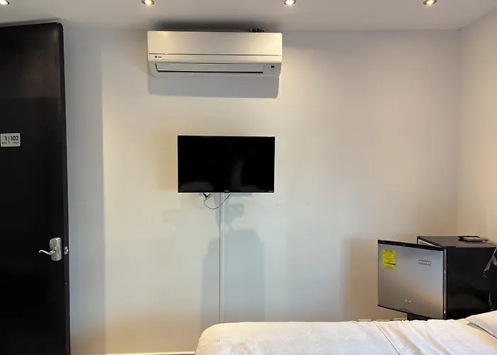 Hotel 770