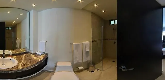 Hotel 770 3*