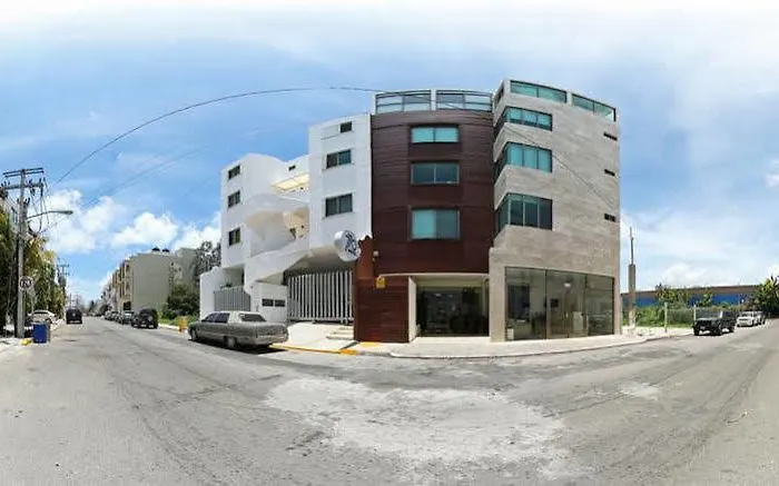 770 Hotel Playa del Carmen